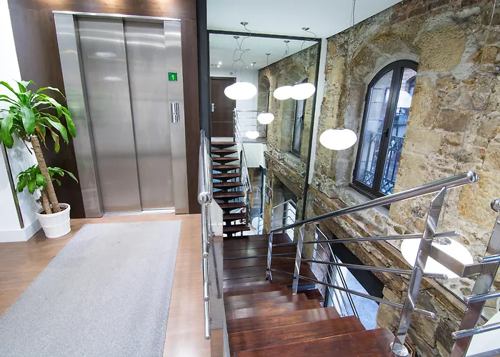 Petit Palace Arana Bilbao